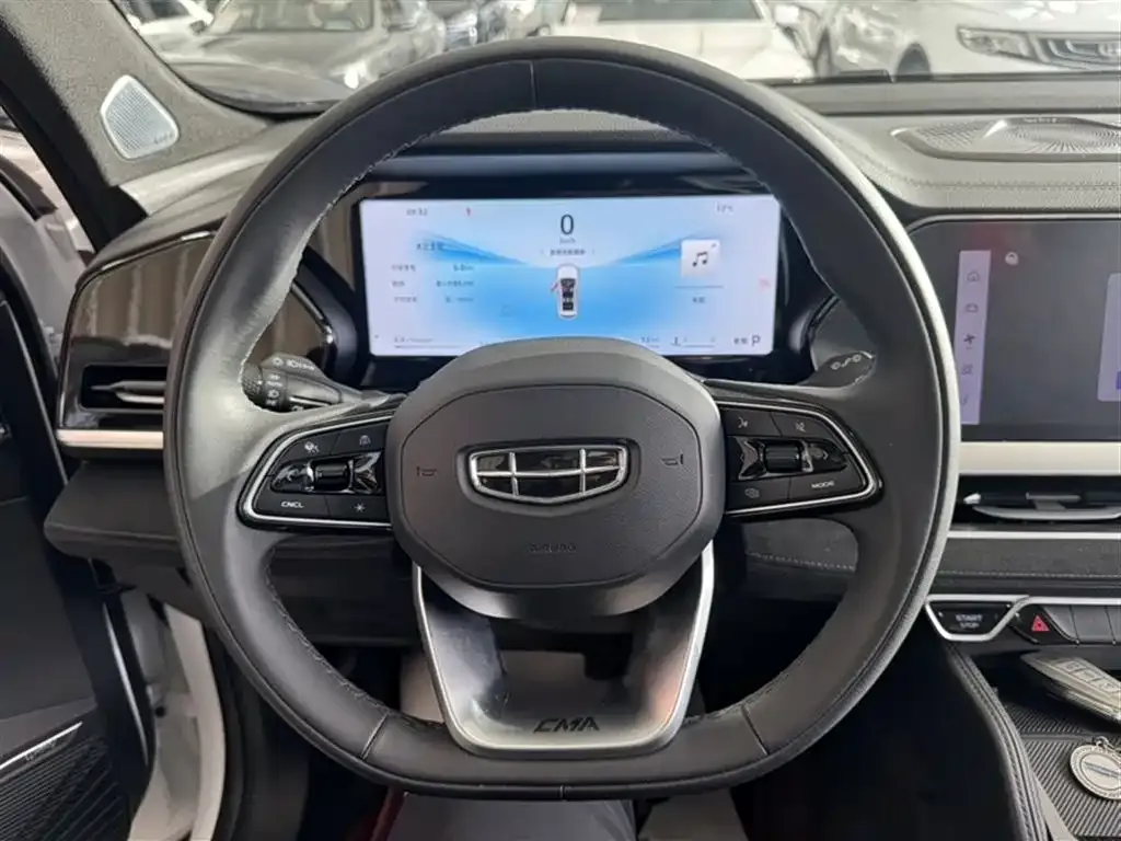 Geely Xingyue L — фото 10