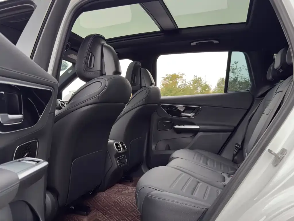Mercedes-Benz GLC 2023 из CN, фото 6
