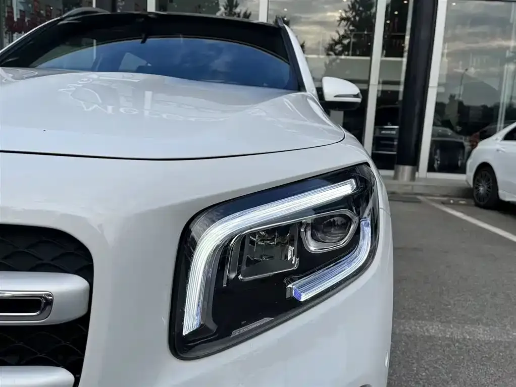 Mercedes-Benz GLB 2023 из CN, фото 10