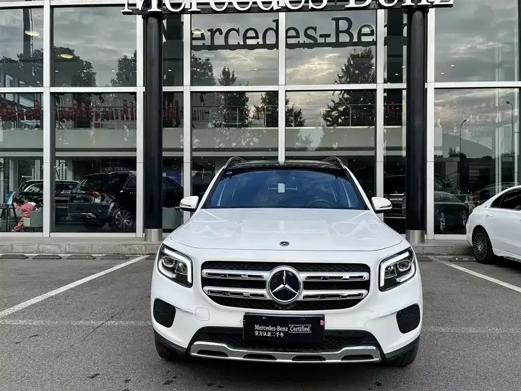 Mercedes-Benz GLB 2023 из CN, фото 2
