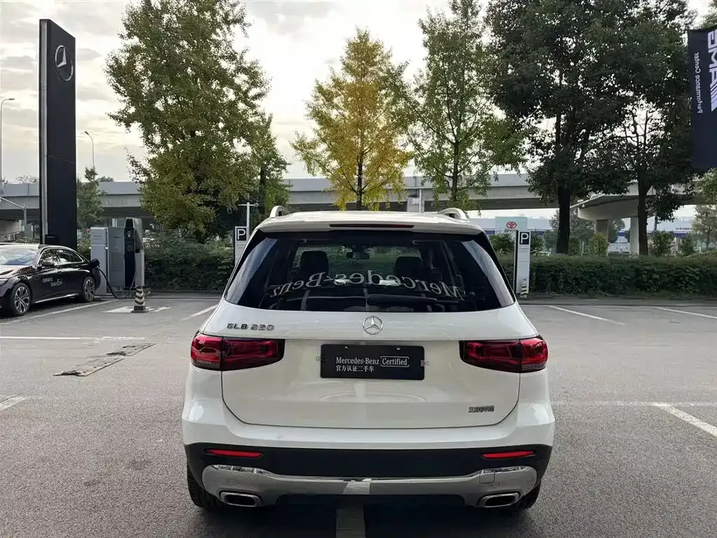 Mercedes-Benz GLB 2023 из CN, фото 8