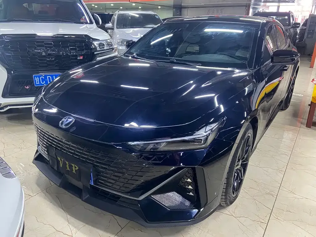 Changan UNI-V 2023 из CN, фото 1