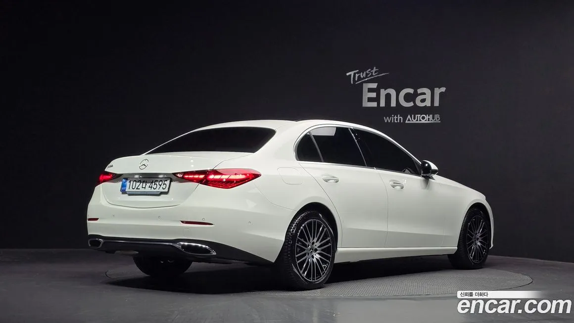 Mercedes-Benz C-Class — фото 2