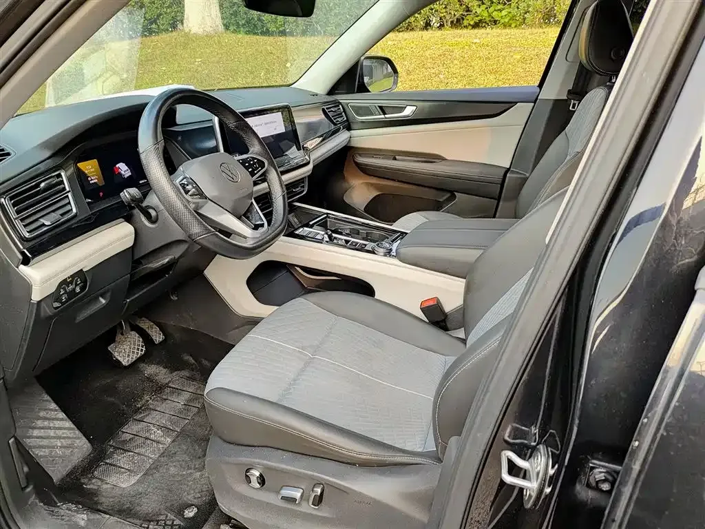 Volkswagen Teramont 2023 из CN, фото 7