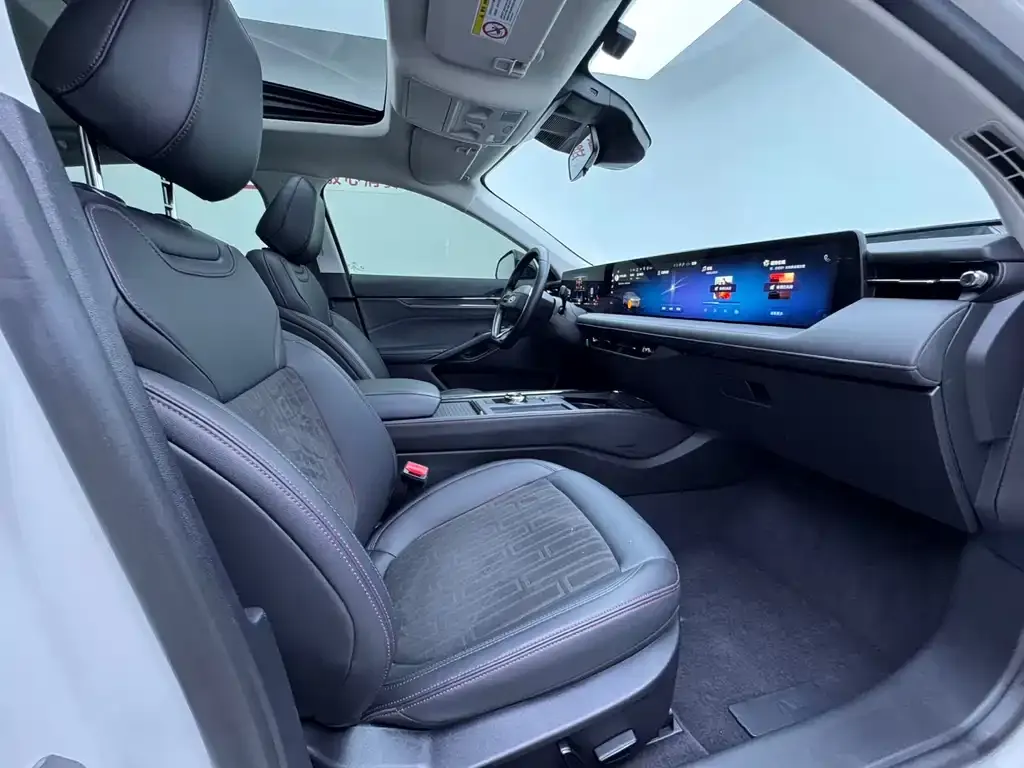Ford Mondeo 2023 из CN, фото 9