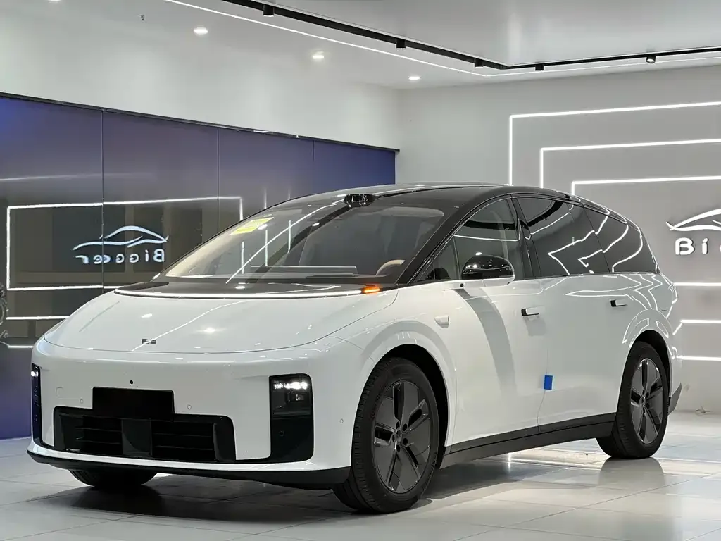 Li Auto i8 2025 из CN, фото 1