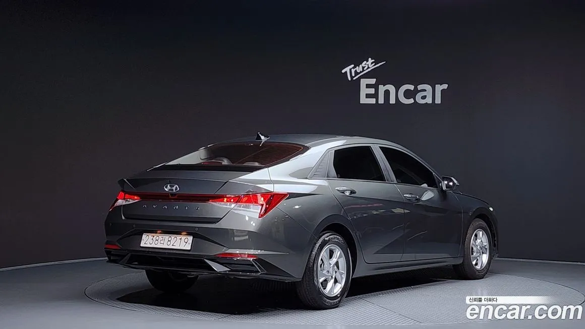 Hyundai AVANTE — фото 2