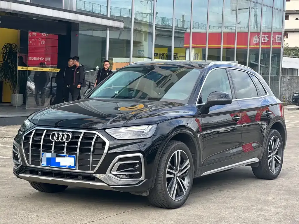 Audi Q5L 2022 из CN, фото 1