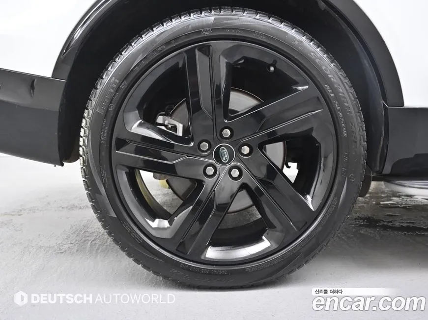 Land Rover Discovery 2024 из KR, фото 5