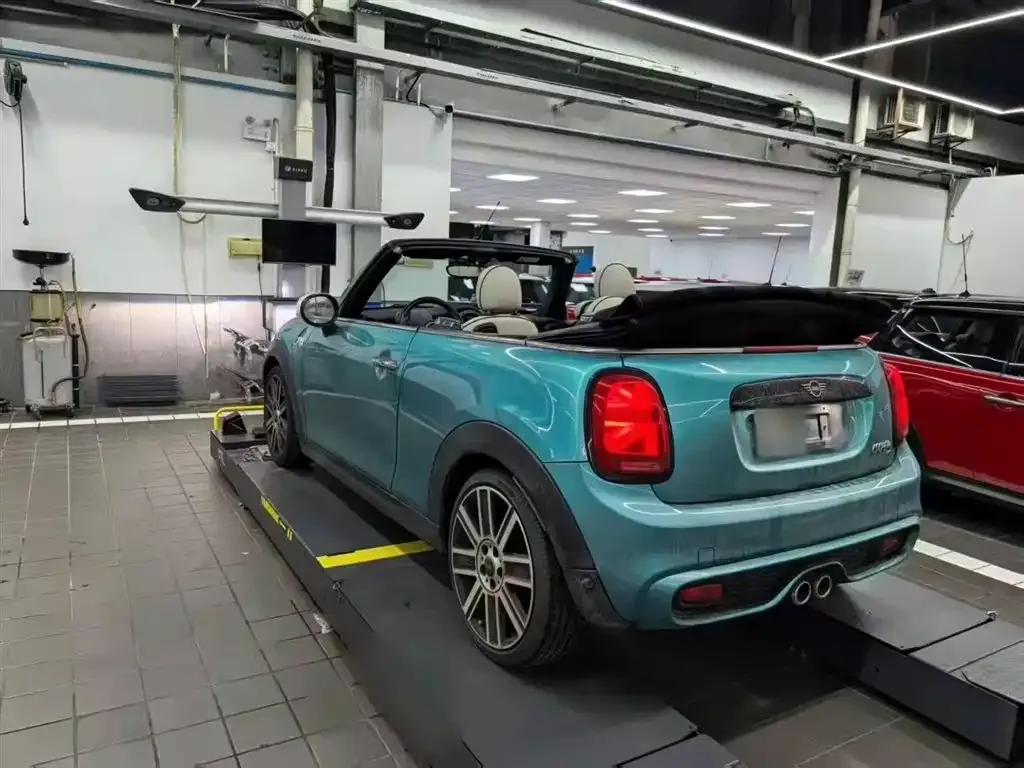 MINI Cooper (3-door) 2021 из CN, фото 6