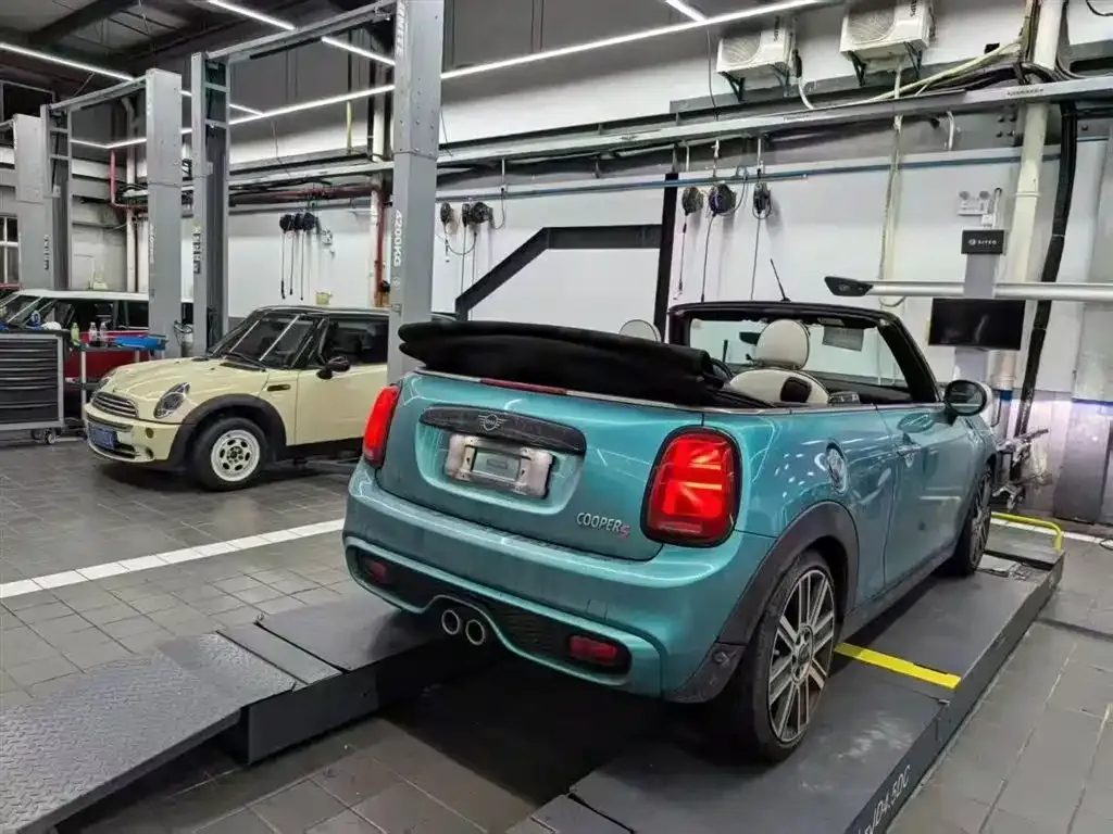 MINI Cooper (3-door) 2021 из CN, фото 8