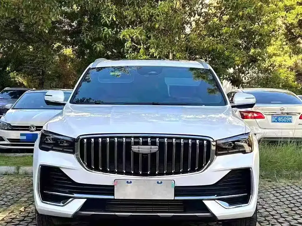 Geely Xingyue L — фото 1