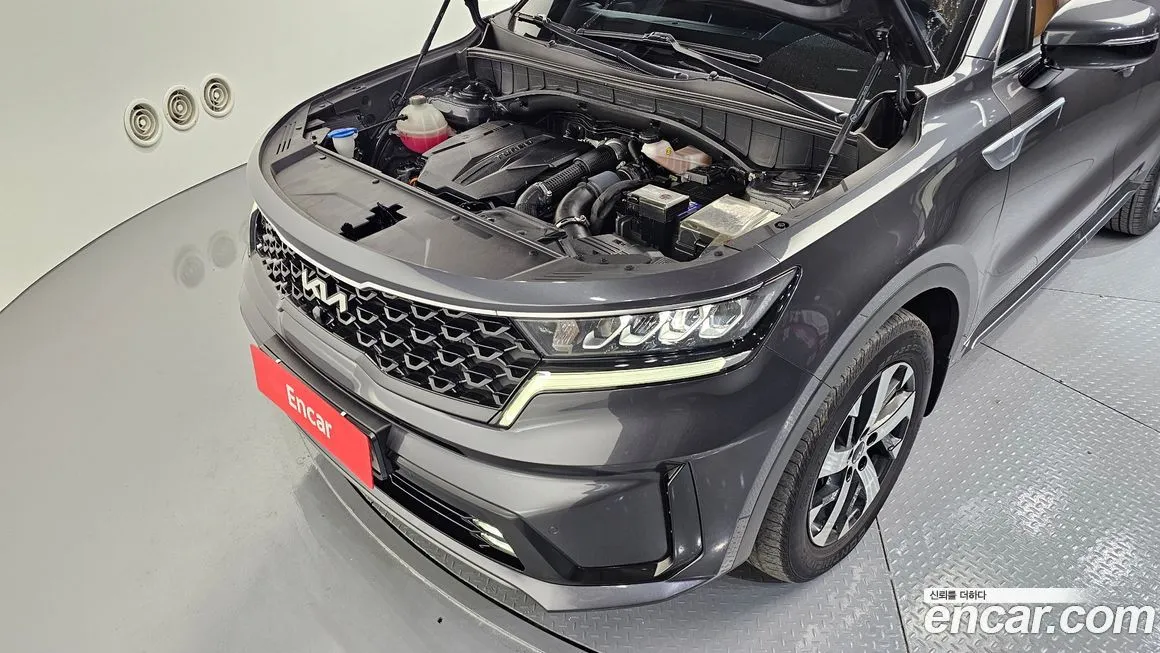 Kia Sorento — фото 6