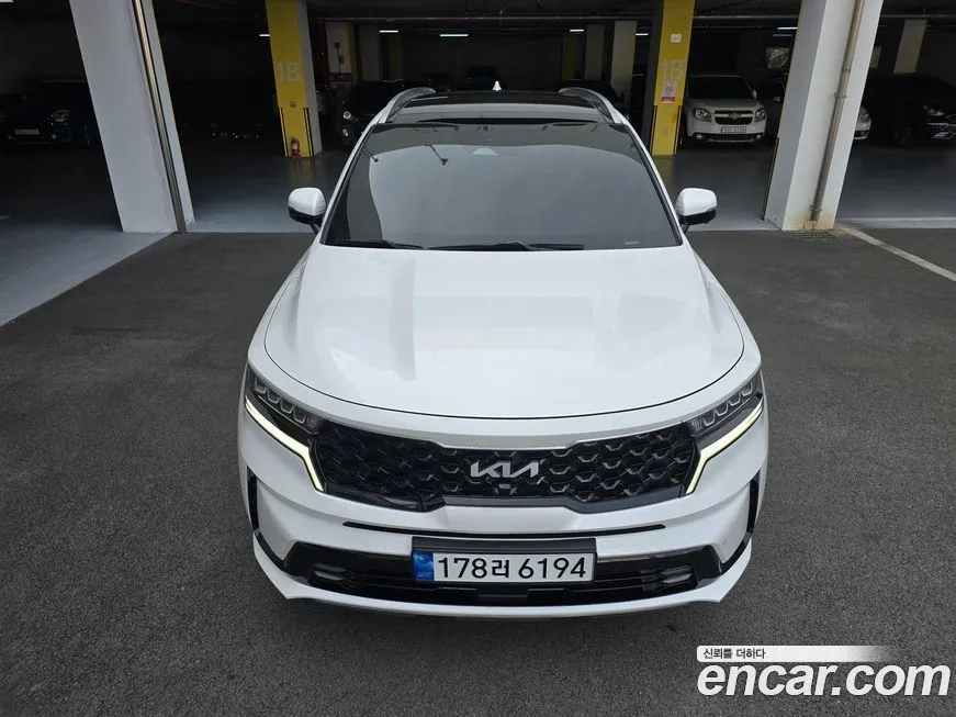 Kia Sorento — фото 3