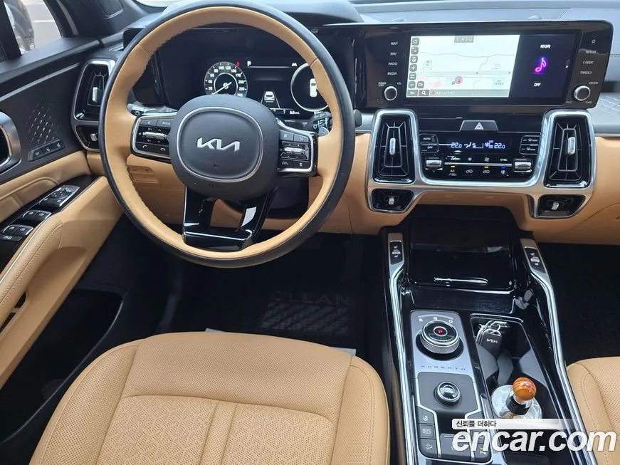 Kia Sorento — фото 9