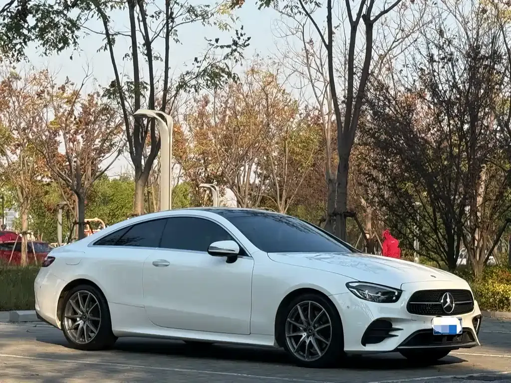 Mercedes-Benz E-Class (Import) 2023 из CN, фото 3