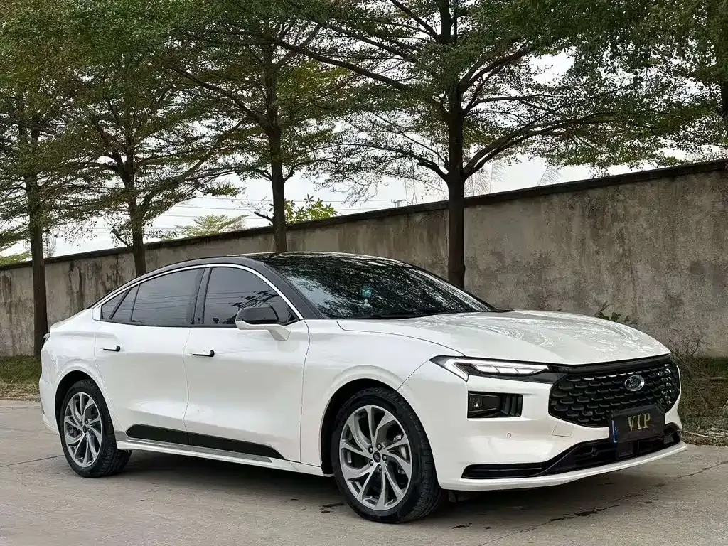 Ford Mondeo 2023 из CN, фото 3