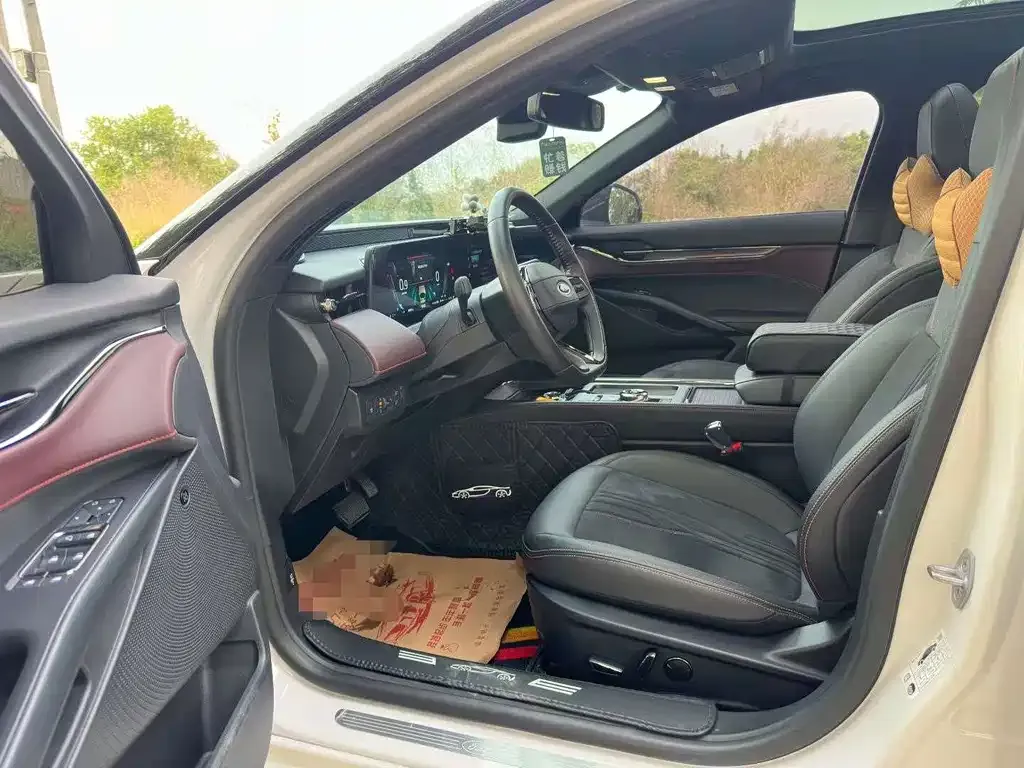 Ford Mondeo 2023 из CN, фото 4