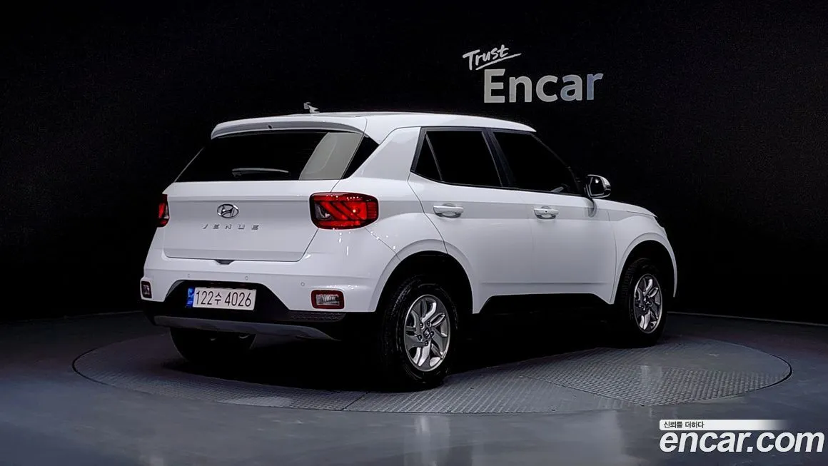Hyundai Venue 2022 из KR, фото 2