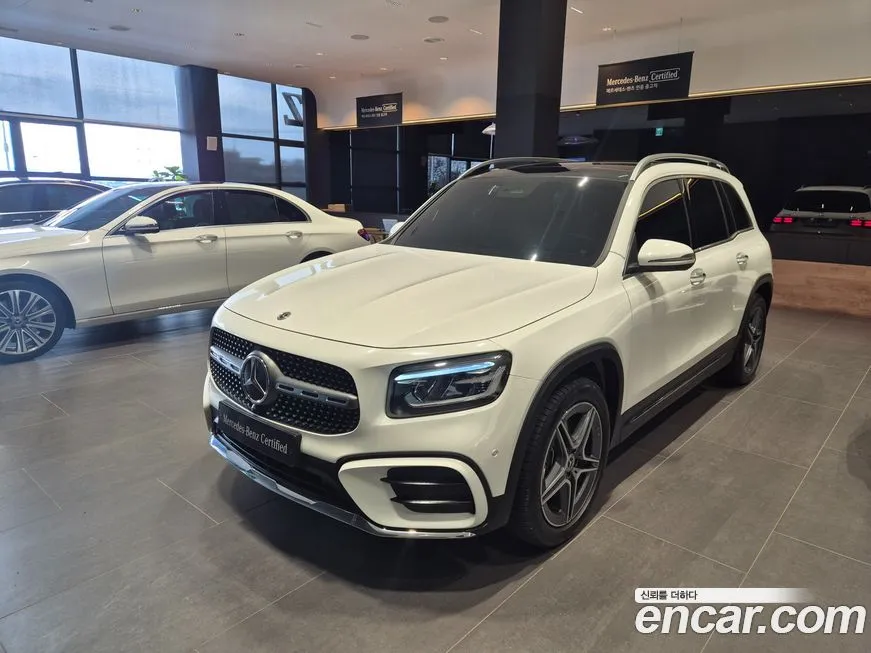 Mercedes-Benz GLB-Class — фото 1