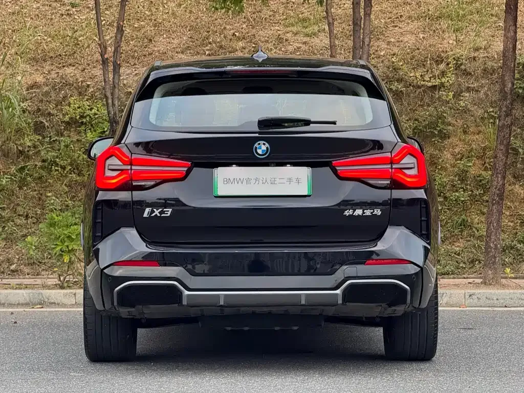 BMW iX3 2024 из CN, фото 8