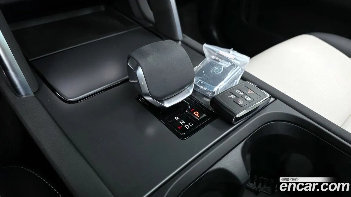 Land Rover Discovery Sport — фото 9
