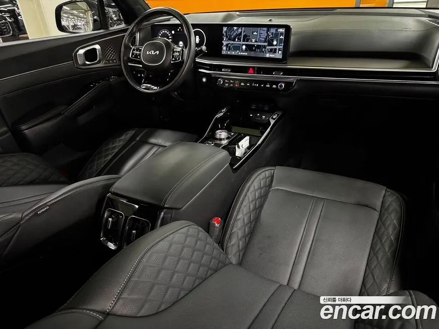 Kia Sorento — фото 8