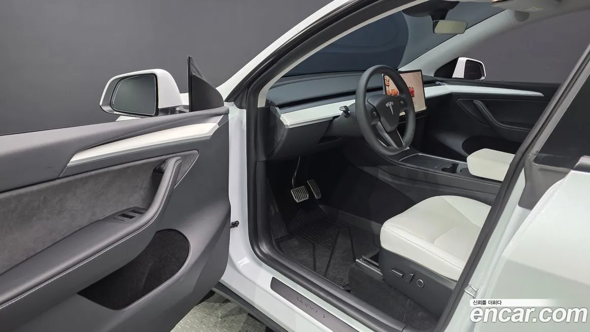 Tesla Model Y 2024 из KR, фото 10