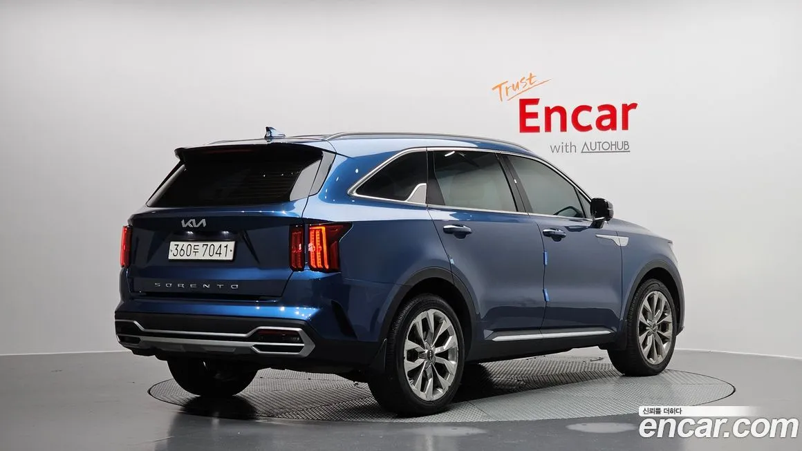 Kia Sorento — фото 2