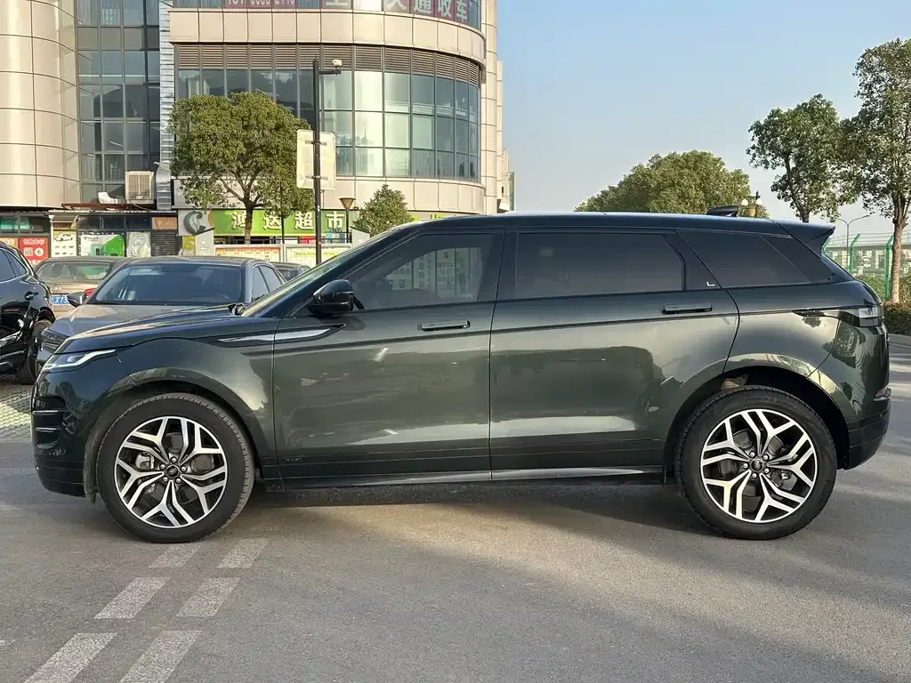 Land Rover Evoque 2022 из CN, фото 3
