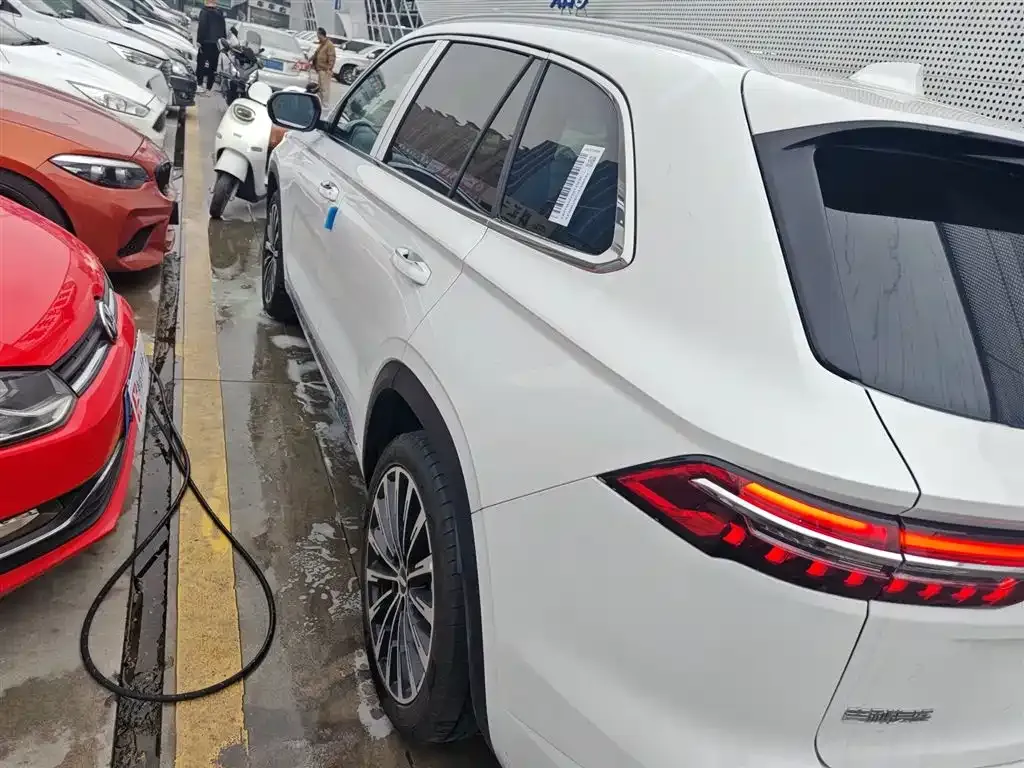 Geely Xingyue L 2025 из CN, фото 5