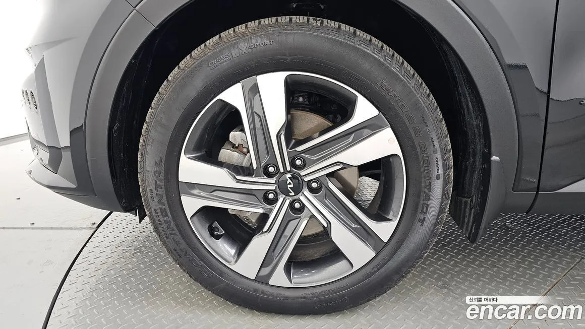 Kia Sorento — фото 5