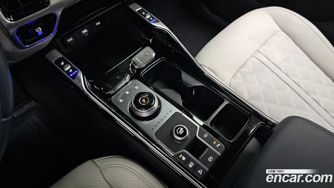 Kia Sorento — фото 9