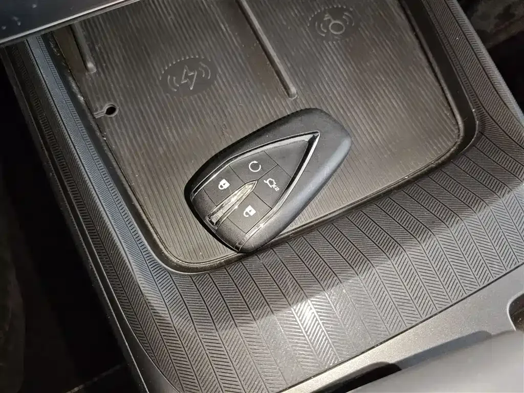 Changan Eado 2024 из CN, фото 9