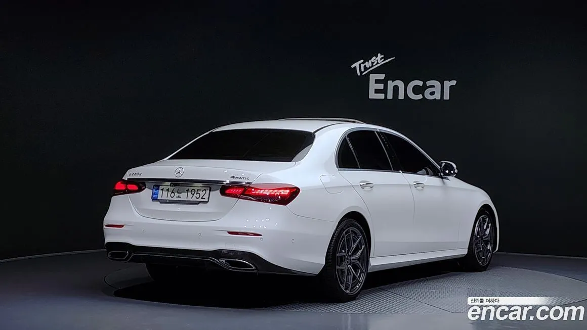 Mercedes-Benz E-Class 2021 из KR, фото 2