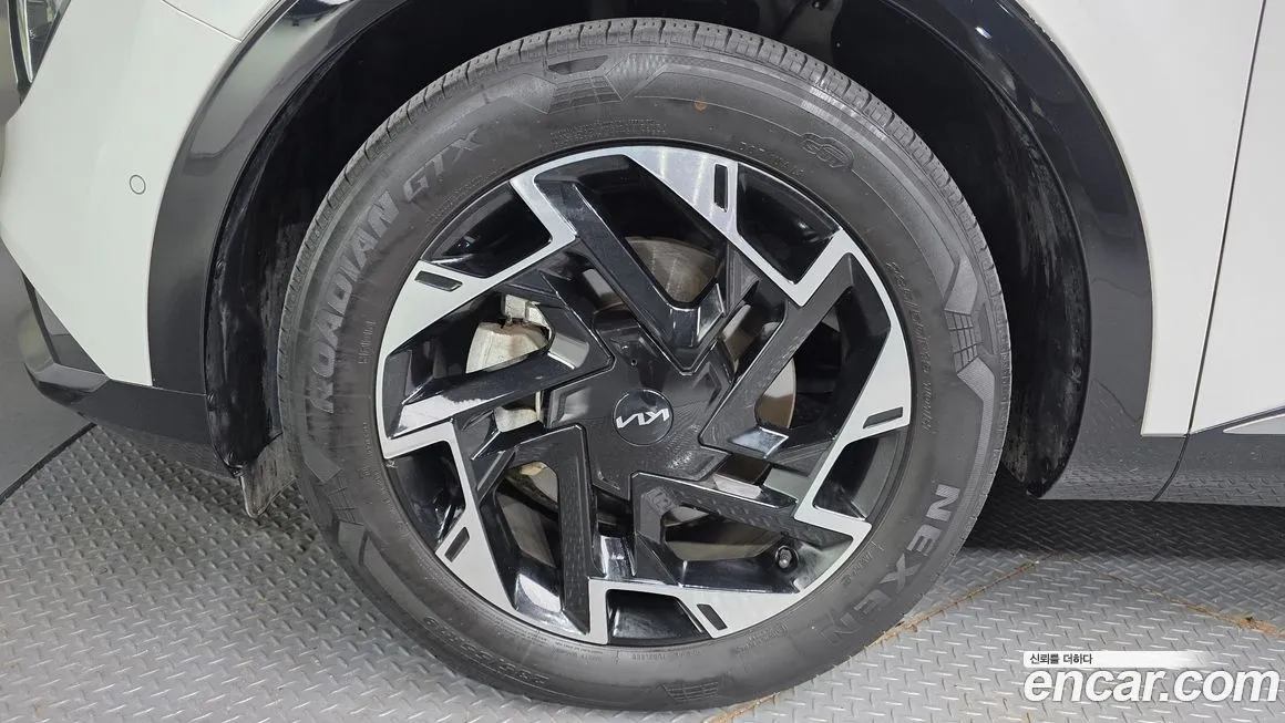 Kia Sportage — фото 5