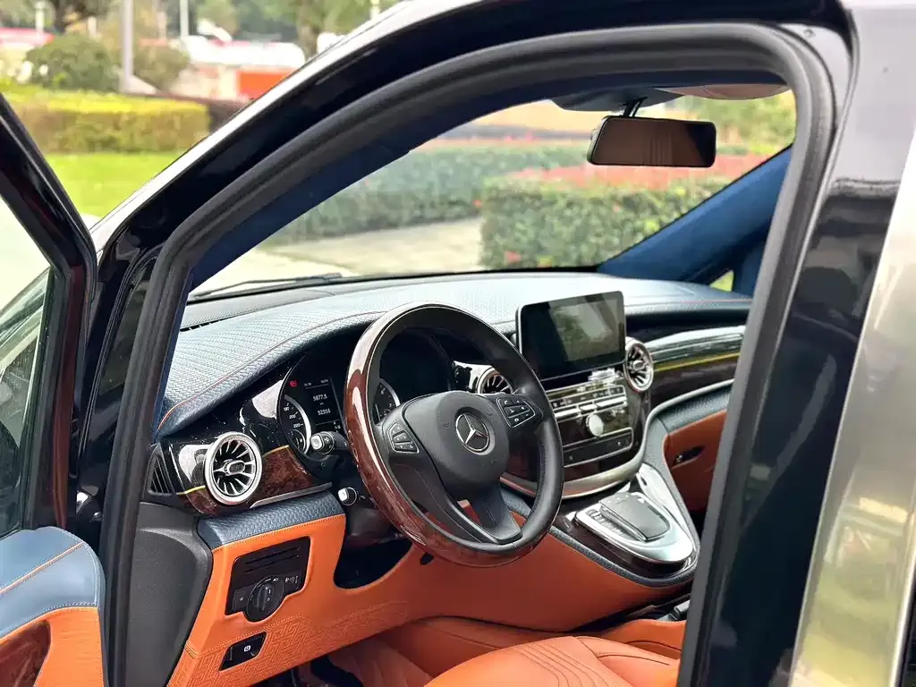 Mercedes-Benz Vito 2023 из CN, фото 4
