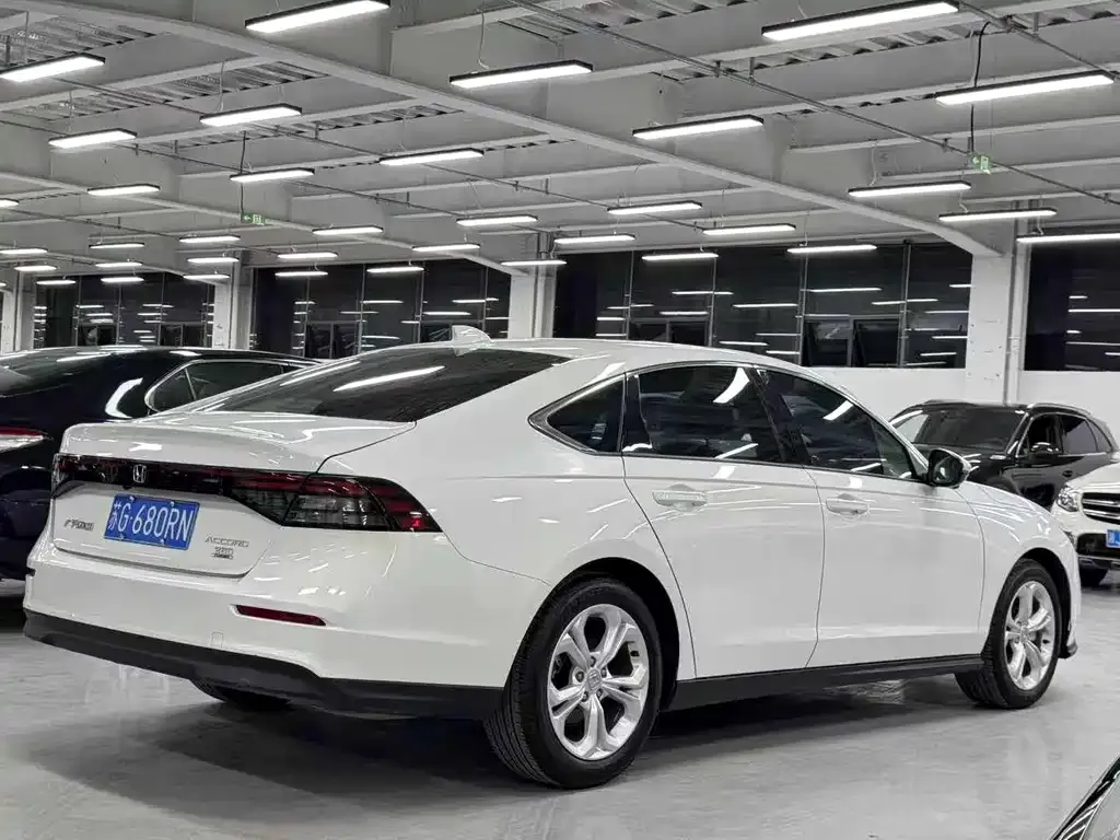 Honda Accord 2024 из CN, фото 9