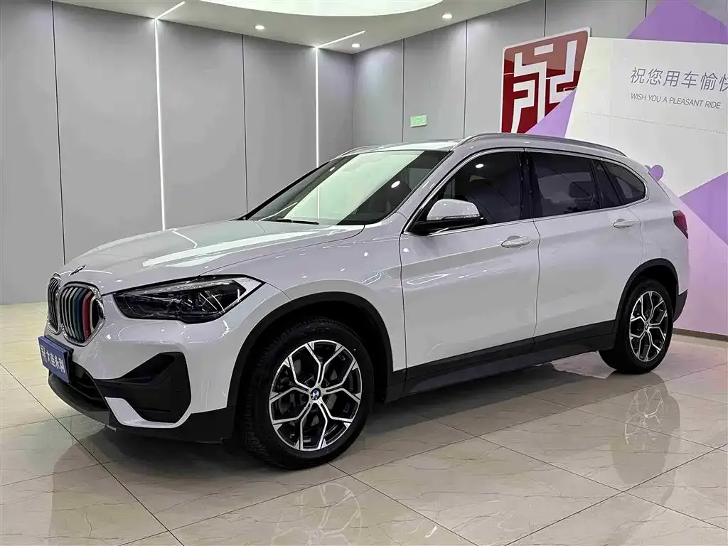 BMW X1 2021 из CN, фото 1