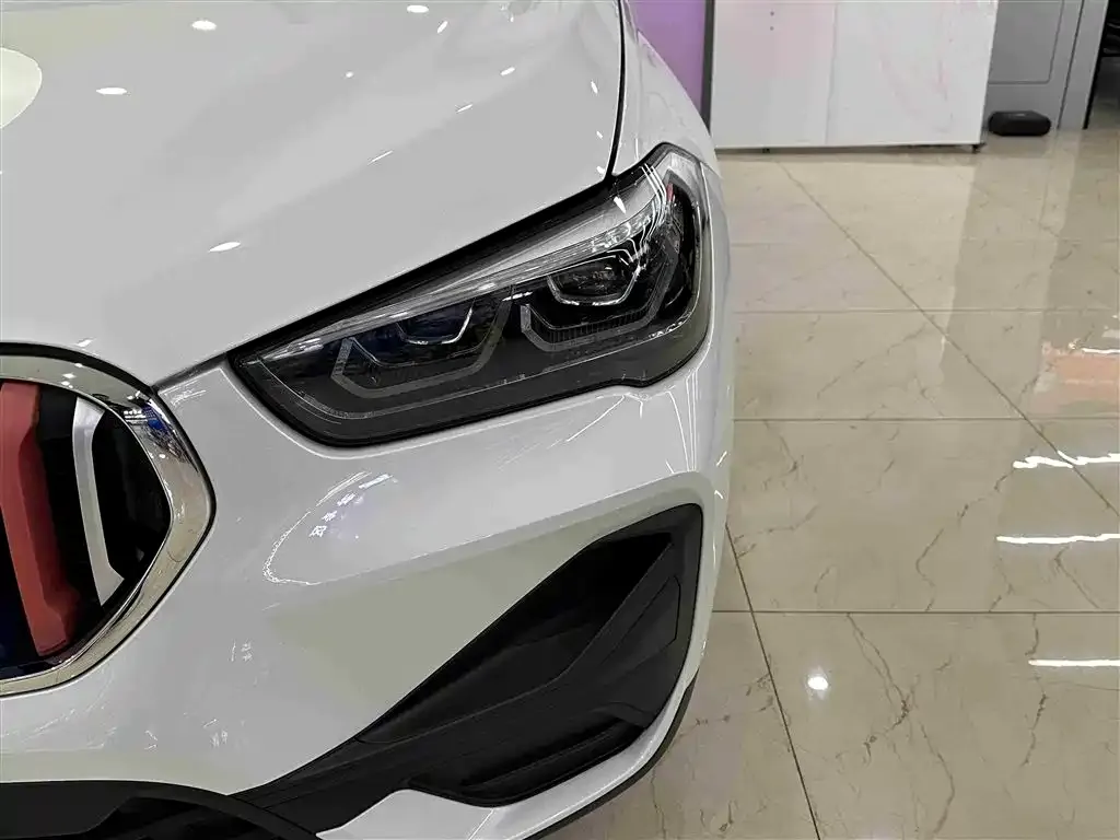 BMW X1 2021 из CN, фото 7