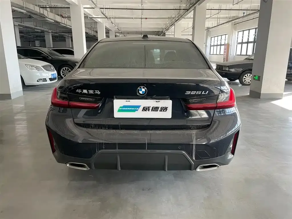 BMW 3 Series 2023 из CN, фото 5