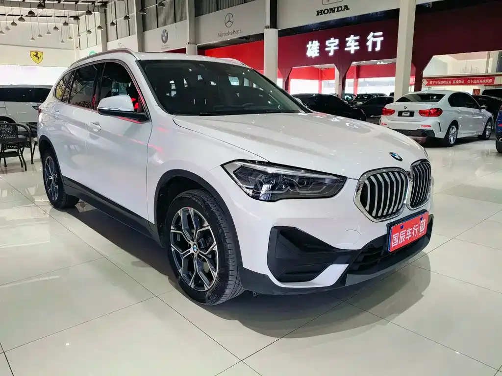 BMW X1 — фото 3