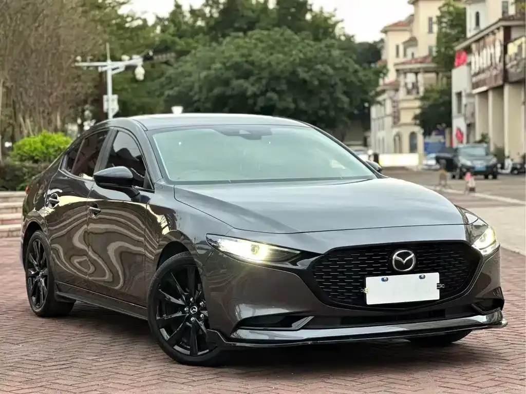 Mazda 3 Axela 2023 из CN, фото 3