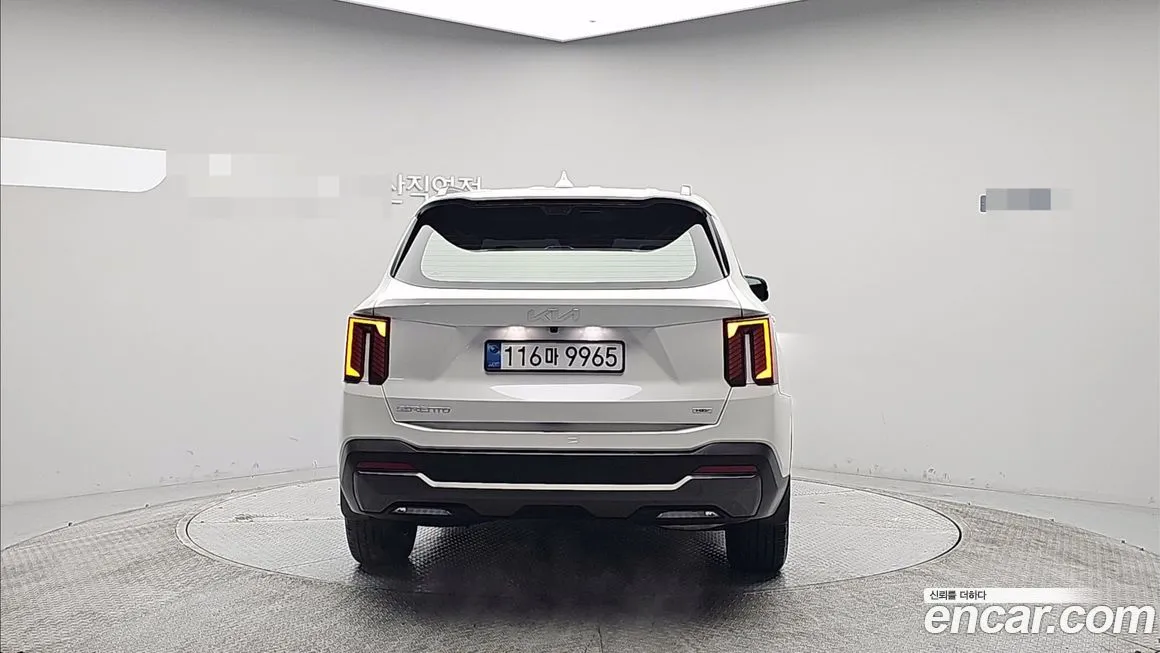 Kia Sorento — фото 4