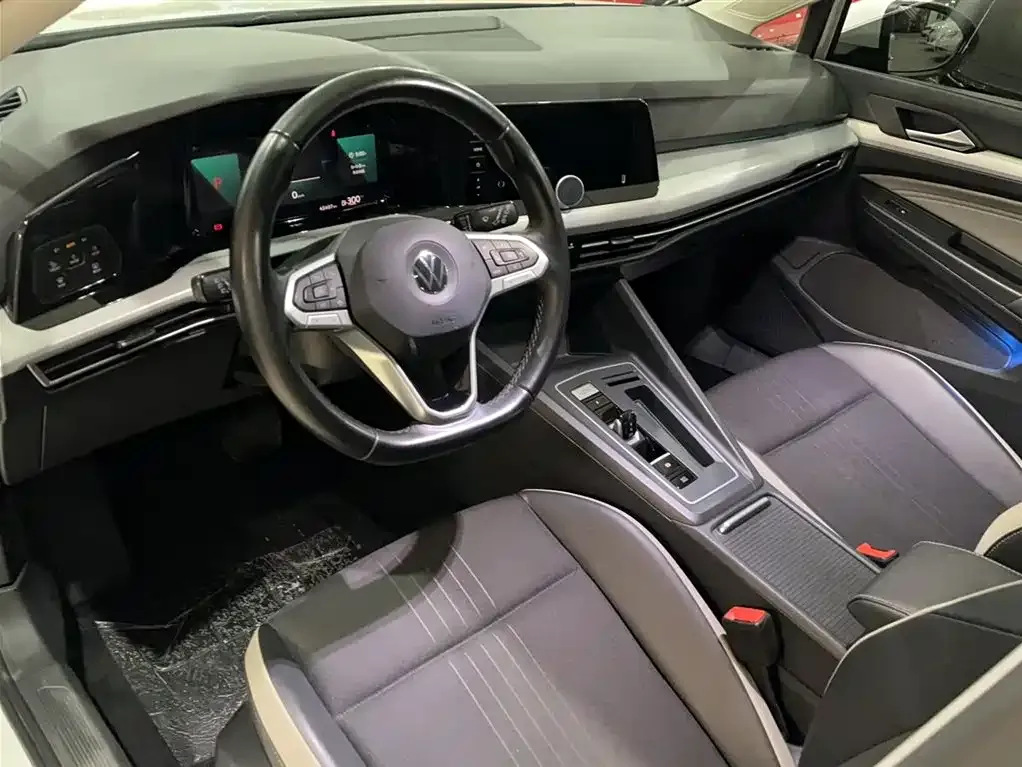 Volkswagen Golf 2021 из CN, фото 10
