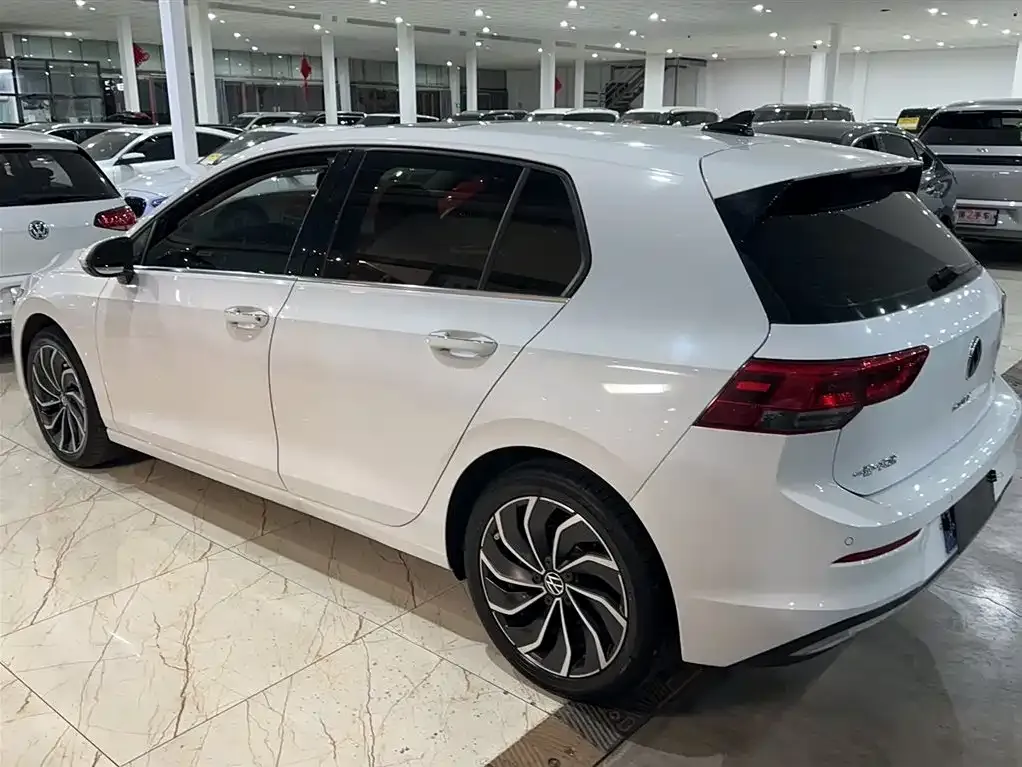 Volkswagen Golf 2021 из CN, фото 7