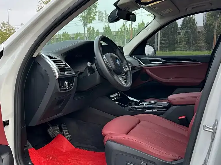 BMW iX3 2024 из CN, фото 4