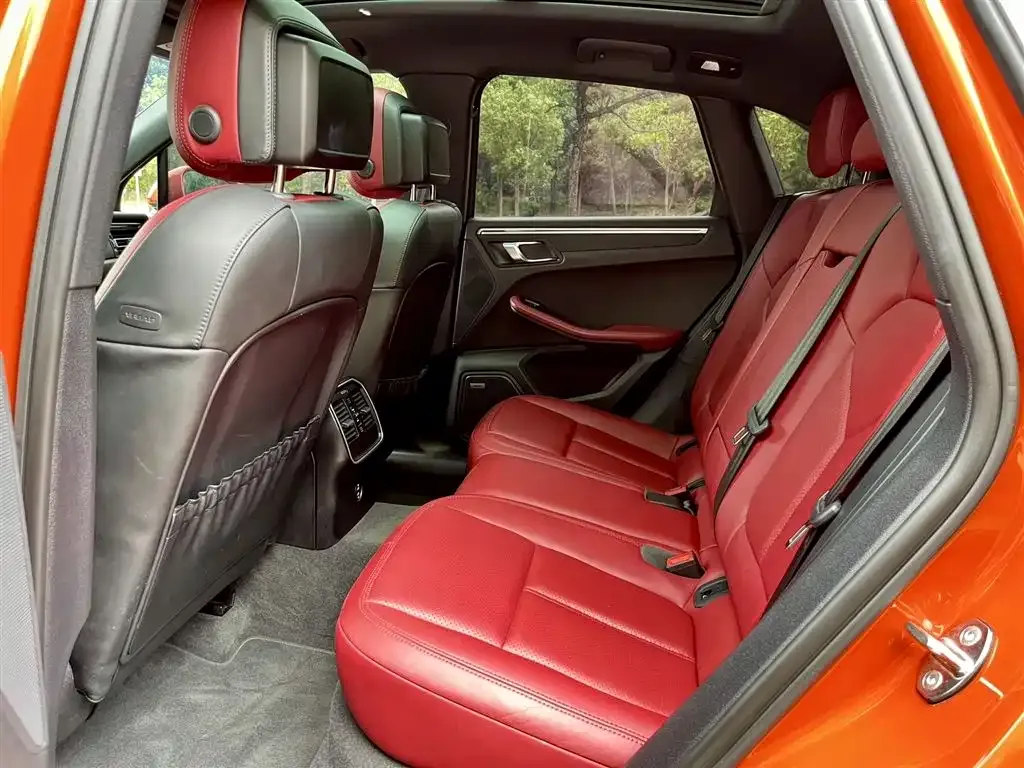 Porsche Macan 2023 из CN, фото 5