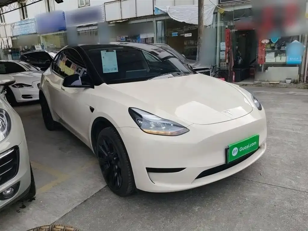 Tesla Model Y 2024 из CN, фото 4