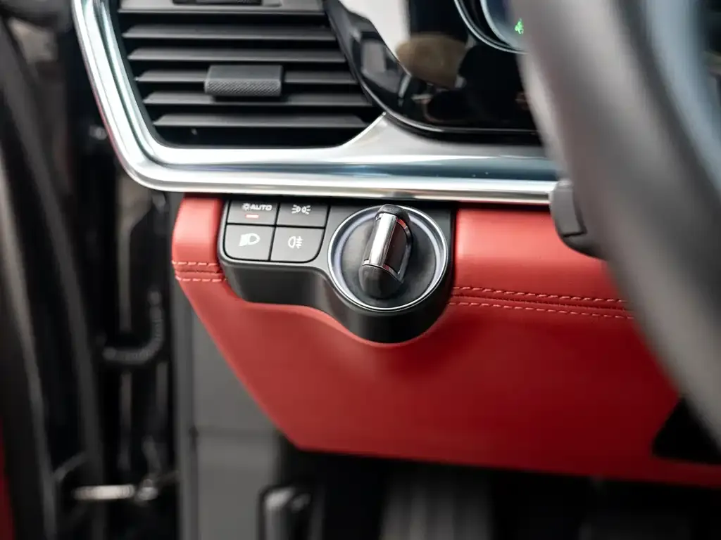 Porsche Panamera 2023 из CN, фото 6